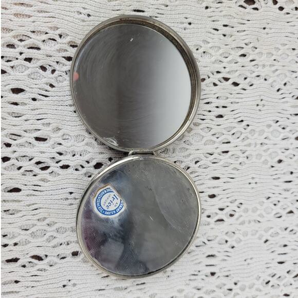 Vintage IW Rice Imports Japan Floral Flowers Folding Double Makeup Comact Mirror - Picture 2 of 8